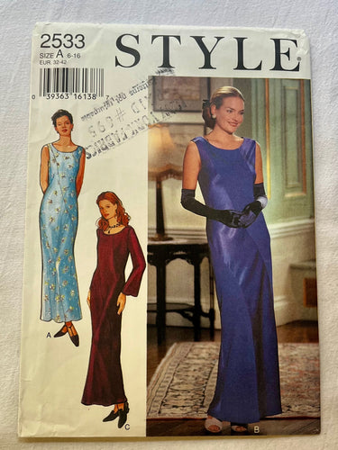Style 2533 UNCUT Misses Dress Sizes 6-16