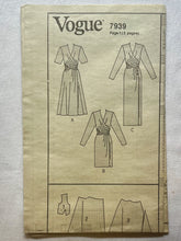 Vogue 7939 PARTIALLY CUT Misses Dress Sizes 12-16