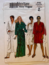 Very Easy Very Vogue 8155 PARTIALLY CUT Loungewear Size M