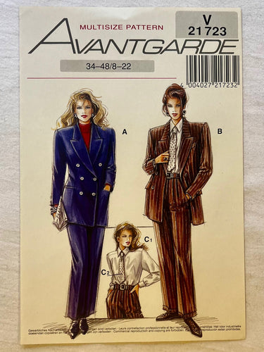 Avantgarde V21723 UNCUT Suit Size 8-22