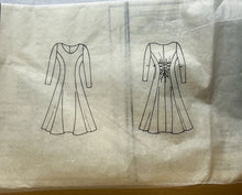 Neue Mode M21686 PARTIALLY CUT Misses Dress Sizes 8-18