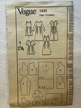 Vogue Basic Design 1532 PARTIALLY CUT Maternity Wear Size 12-16