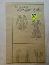 Very Easy Very Vogue 8199 PARTIALLY CUT Misses Dress Sizes 18-22