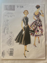 Vogue Vintage V1084 UNCUT Misses Dress Sizes 6-12