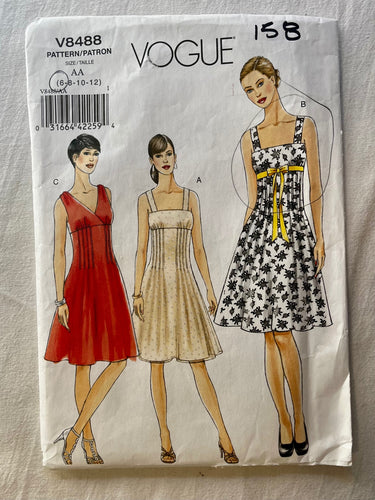 Vogue V8488 PARTIALLY CUT Misses Dress Sizes 6-12