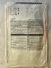 Very Easy Vogue 7277 UNCUT Misses Dress Sizes 6-10