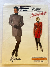 Vogue Individualist Montana 1947 UNCUT Suit Size 10