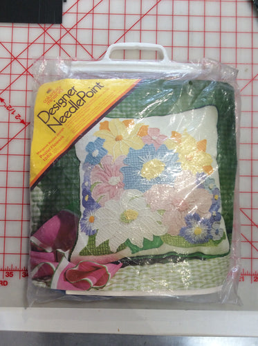 Floral Bouquet pillow kit
