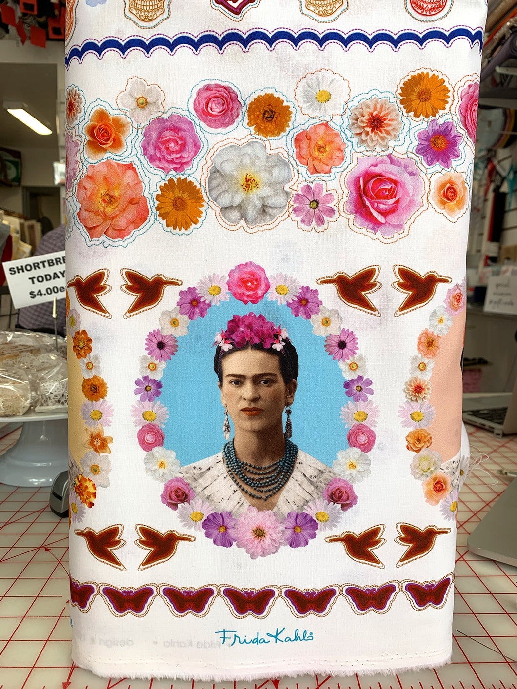 Frida Kahlo RK White